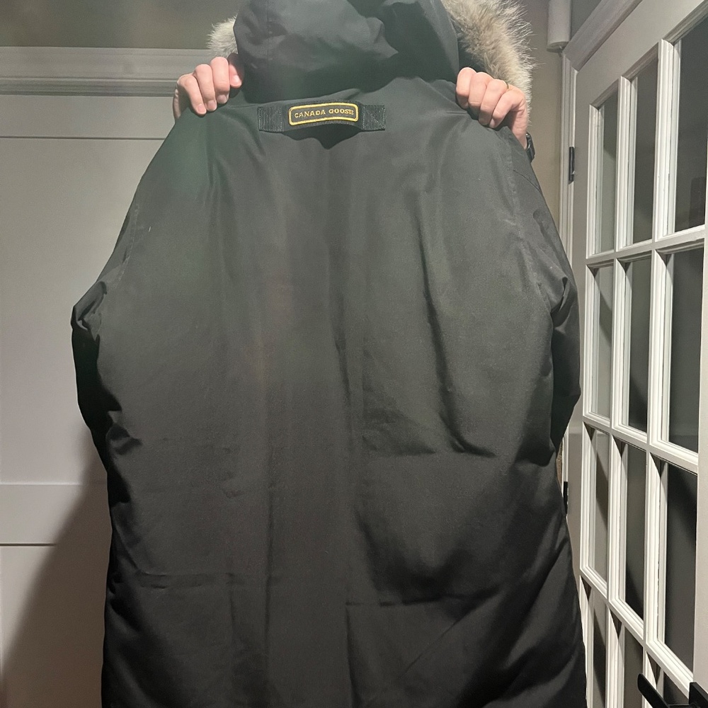 Canada Goose Langford Parka - Picture 2 of 7